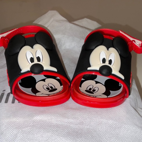 Mini Melissa Other - ❤️Mini Melissa Mickey Mouse Sandals❤️